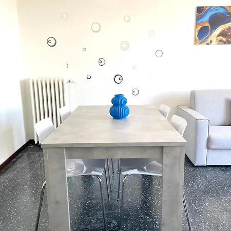 The Luxe By Maiden Art Apartment *