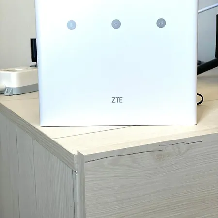 The Luxe By Maiden Art * أرونا