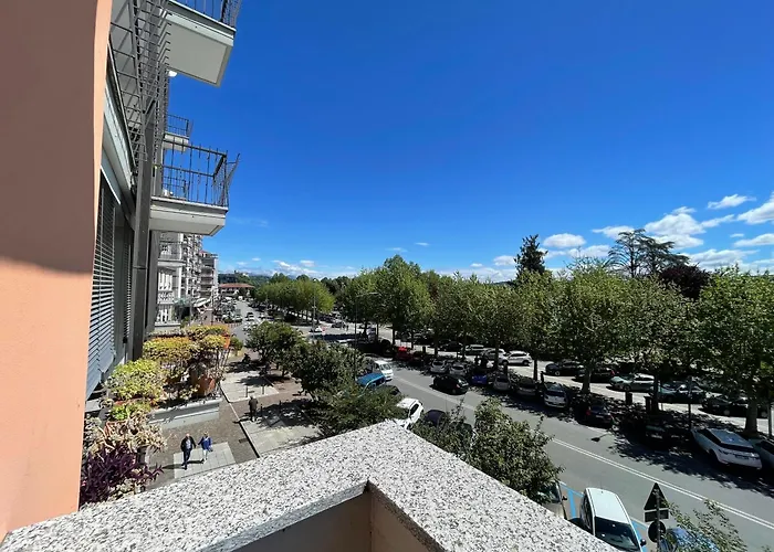 Appartement The Luxe By Maiden Art Arona