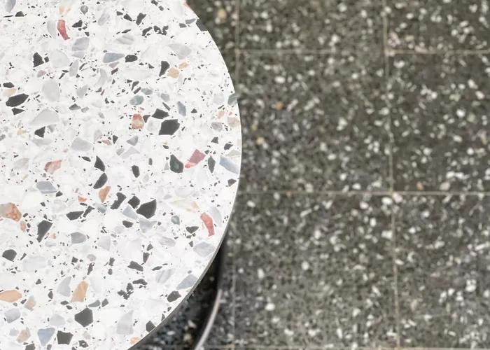The Luxe By Maiden Art Arona
